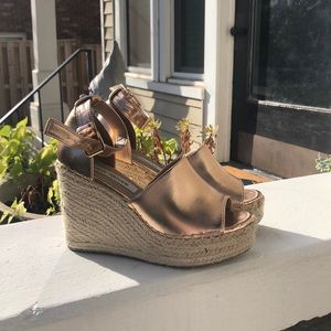 Steve Madden Rose Gold platform wedges
